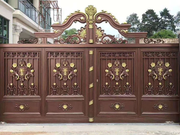 铝艺大门日常养护有哪些细节需要注意